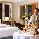 Maden Hotel